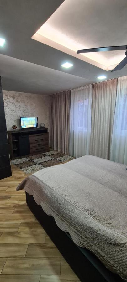 Afrodita Novi Sad Esterno foto